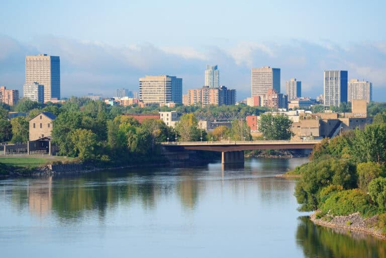 10 U.S. states travelers say aren’t as scenic as you might expect