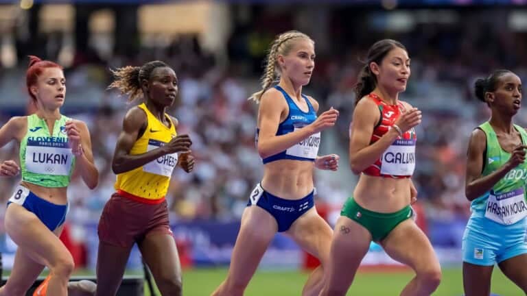 Olympic runner. actionsports via 123rf