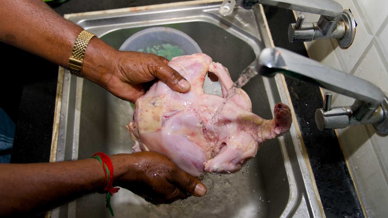 kitchen habits older adults still do that would baffle kids today