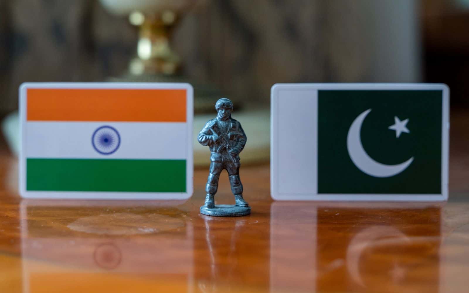 india and pakistan flag