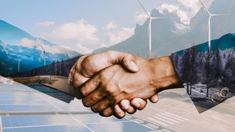 who profits from renewable energy. pitinan via 123rf.