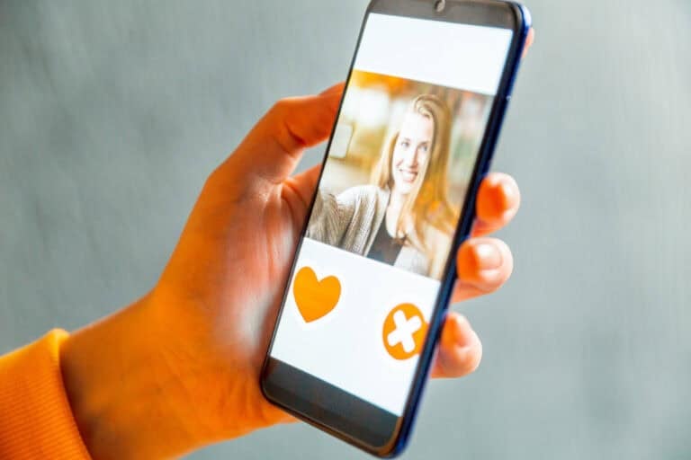 Warning signs your online romance could actually be an AI-powered scam