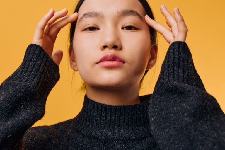 10 personality traits common in people who mostly wear black