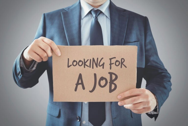 11 reasons everyone you know is job hunting at the same time