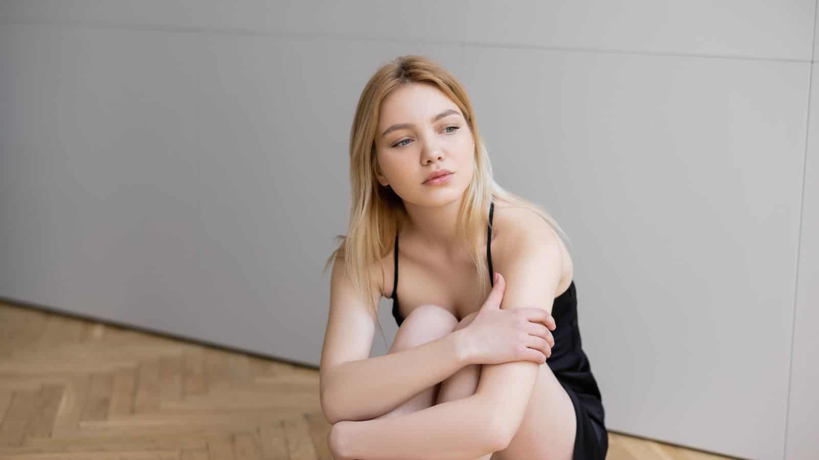 12 Ways Body Ideals Are Warping Women's Self‑Worth