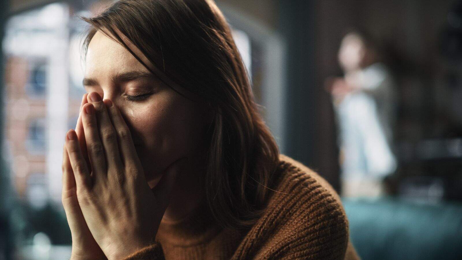 12 Common Challenges That Contribute to Women Facing Loneliness