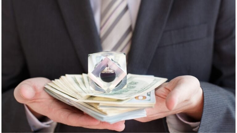 12 ways to handle family pressure over your inheritance money