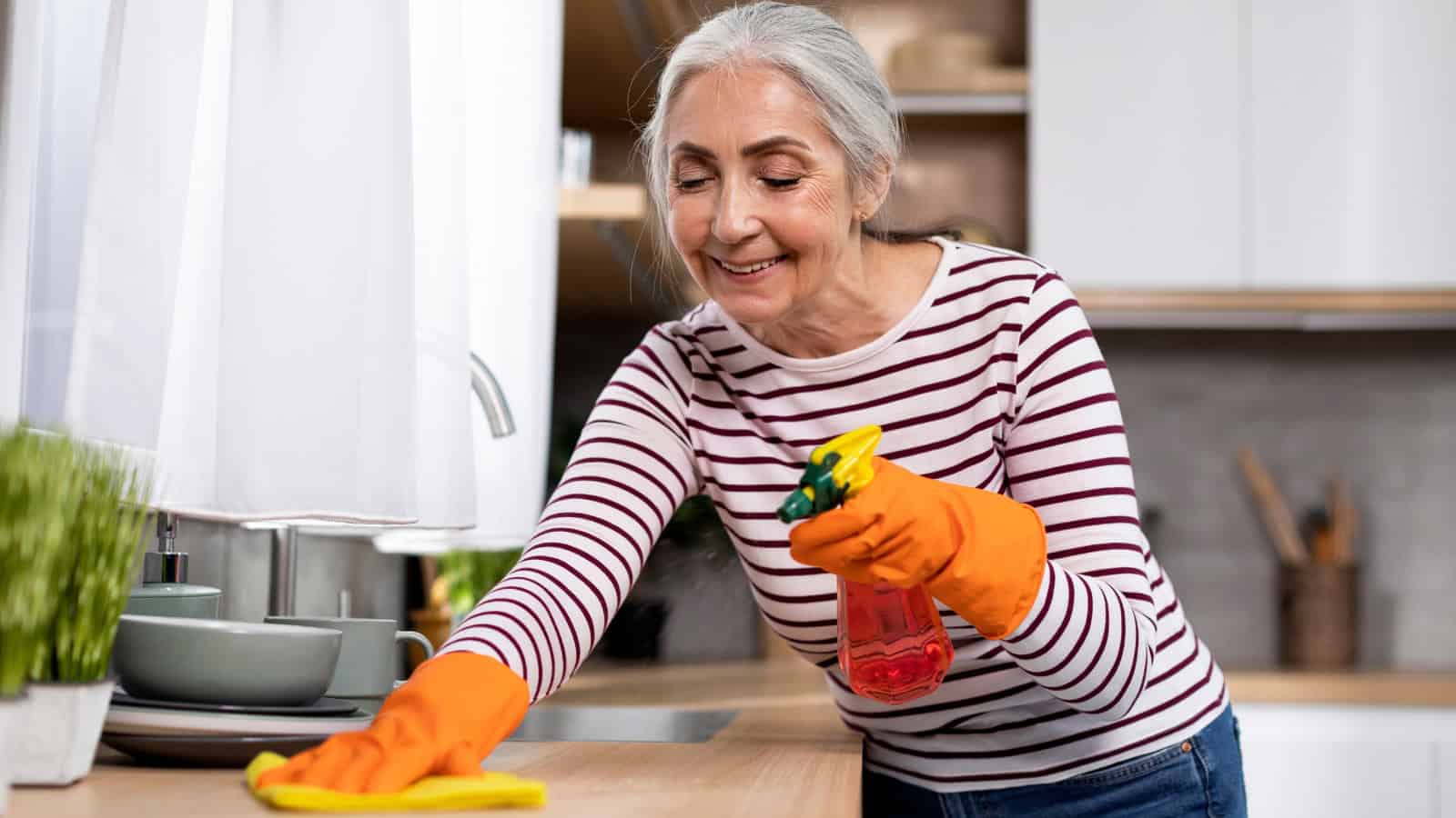 12 Outfits Women Rock That Men Can't Help But Admire