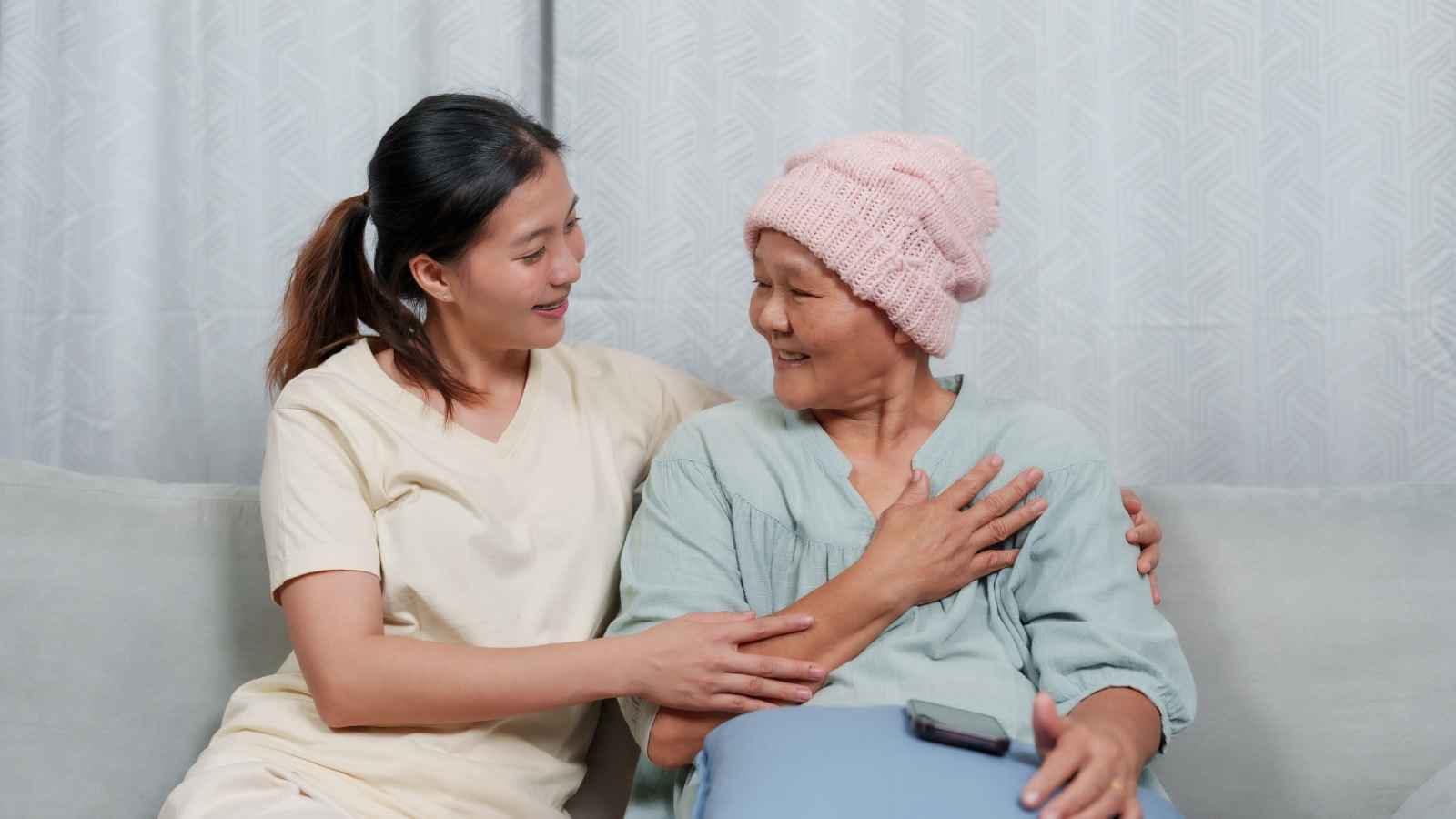 12 Common Challenges That Contribute to Women Facing Loneliness