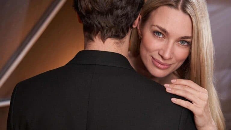 12 Signs Women Use to Decide if a Man Is Worth Their Time