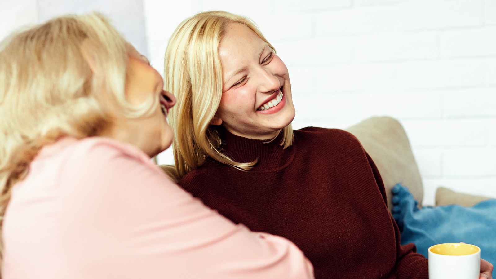 12 Effective Responses Boomers Use to Address Rudeness from Younger Generations