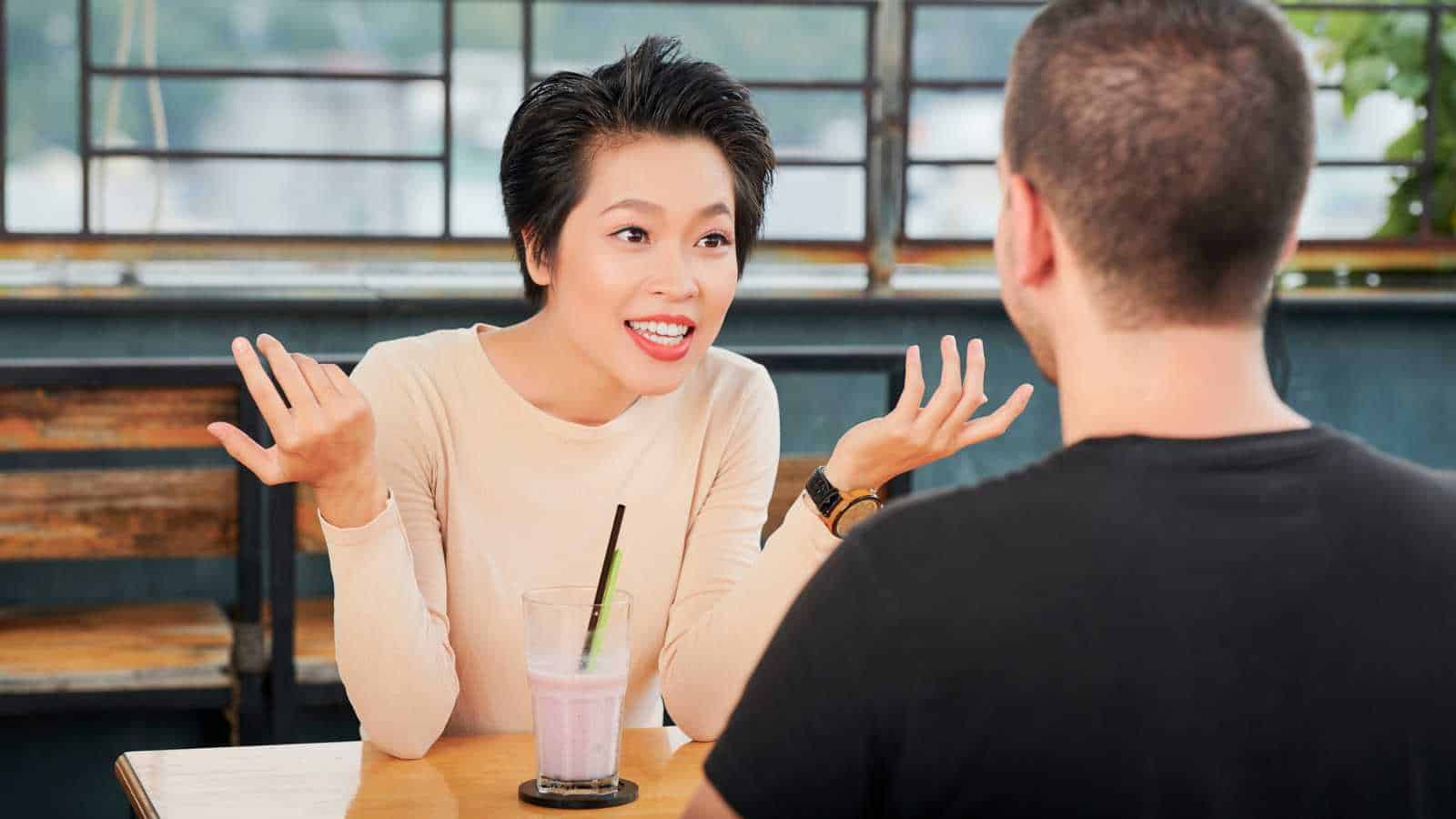 genuine ways to flirt that will actually get you her number