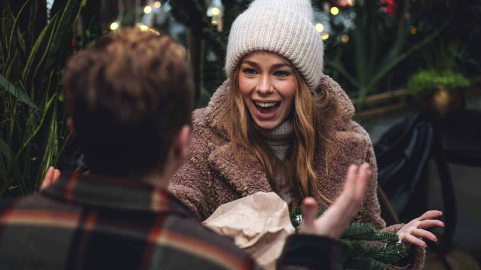 Ever smile at strangers? Here are personality traits you likely have