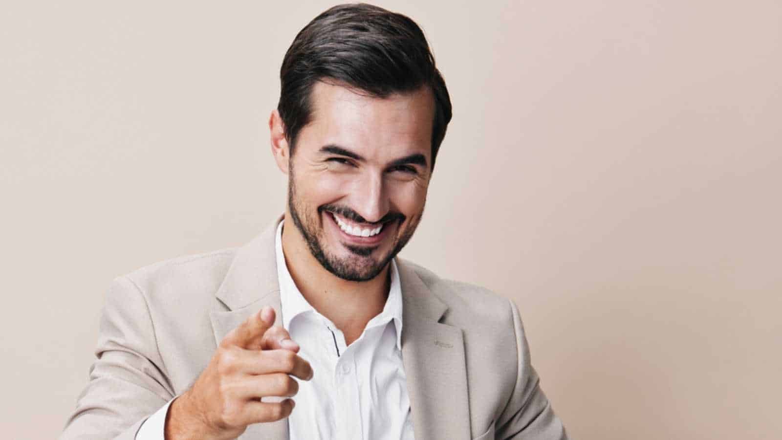 things women notice about you within seconds of meeting