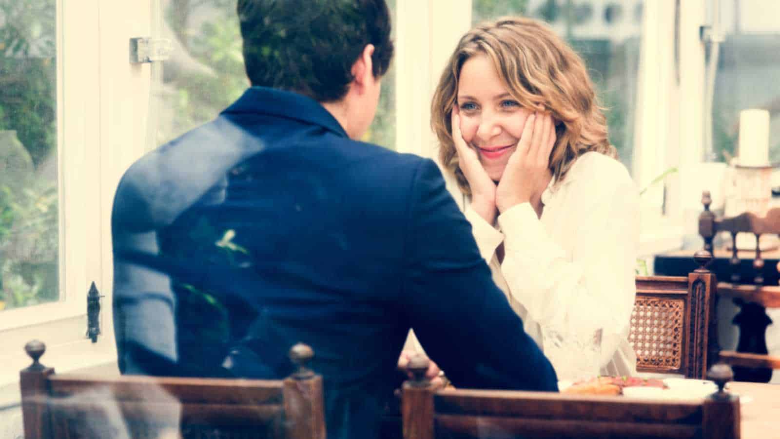 things women notice about you within seconds of meeting