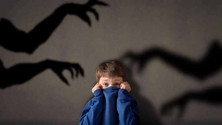 12 Common Childhood Fears Many Kids Experienced in the Past