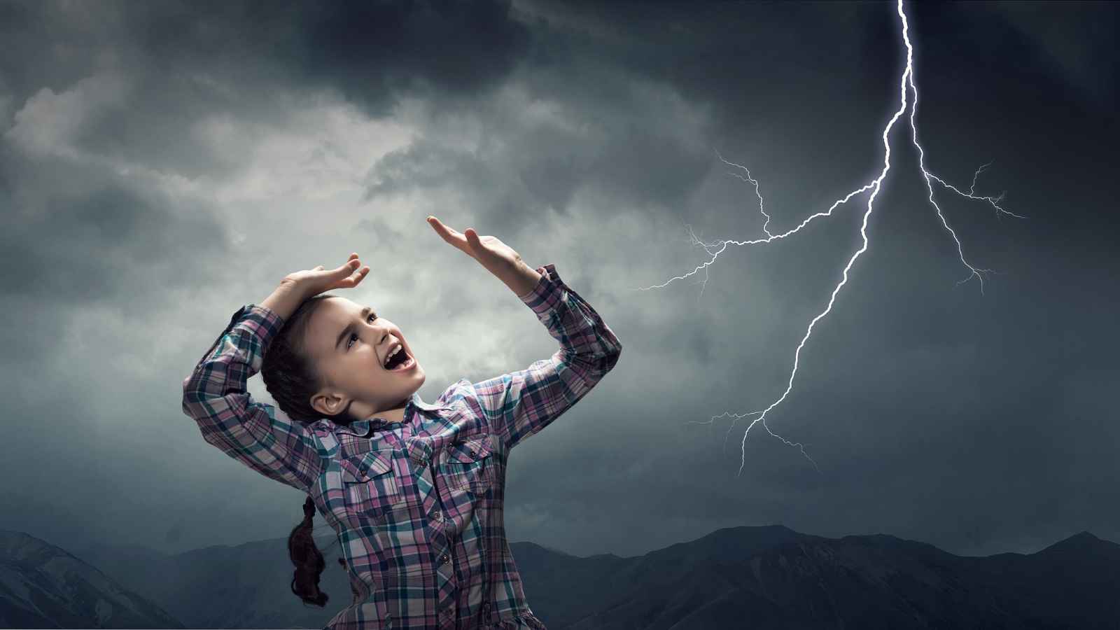 12 Common Childhood Fears Many Kids Experienced in the Past