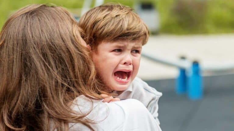 12 ’50s parenting practices we now know were terrible for kids’ brains