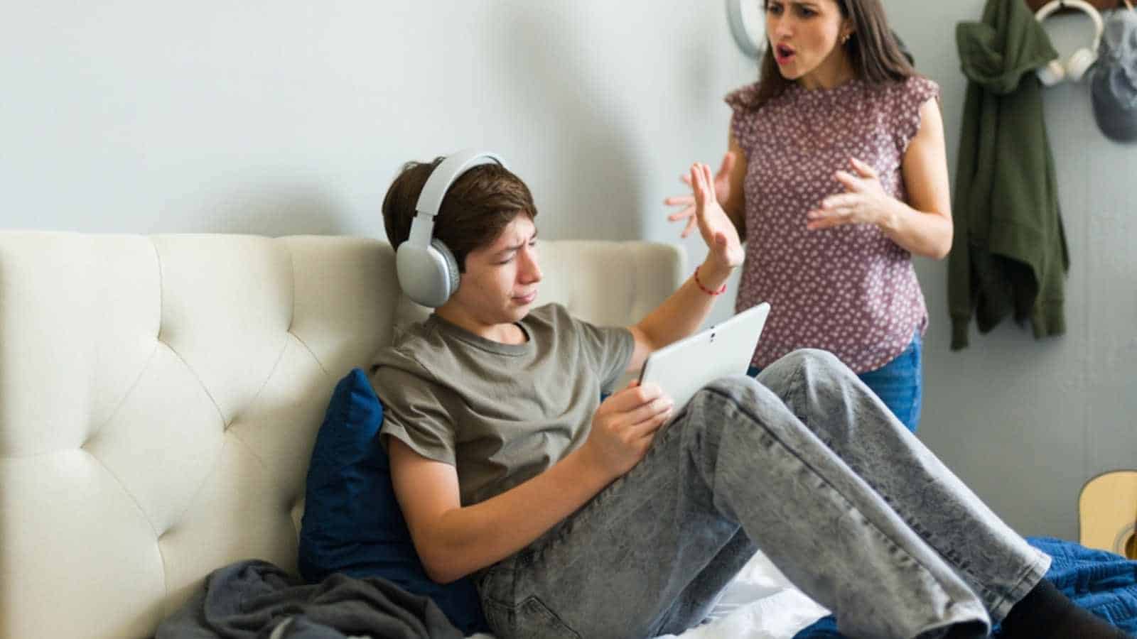 The “failure to launch” reality: 12 signs delayed independence is turning into a household power struggle