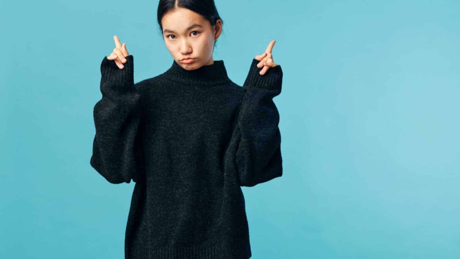 things men secretly love to see you wear (but probably won't tell you)