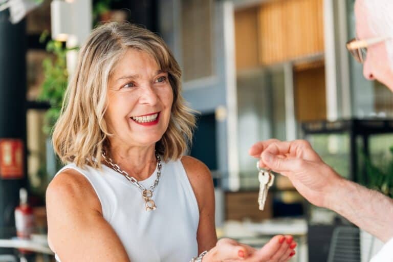 12 smart downsizing tips for women over 50—what not to sell