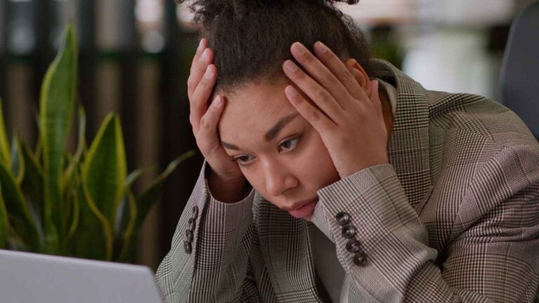 12 Reasons Women Are Leaving the Workforce: How Workplaces Are Contributing to the Shift