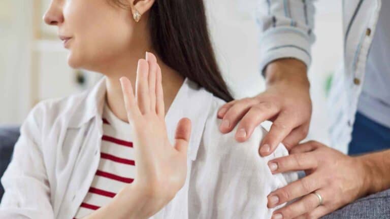 12 Reasons Why Women Don’t Deserve Nice Guys