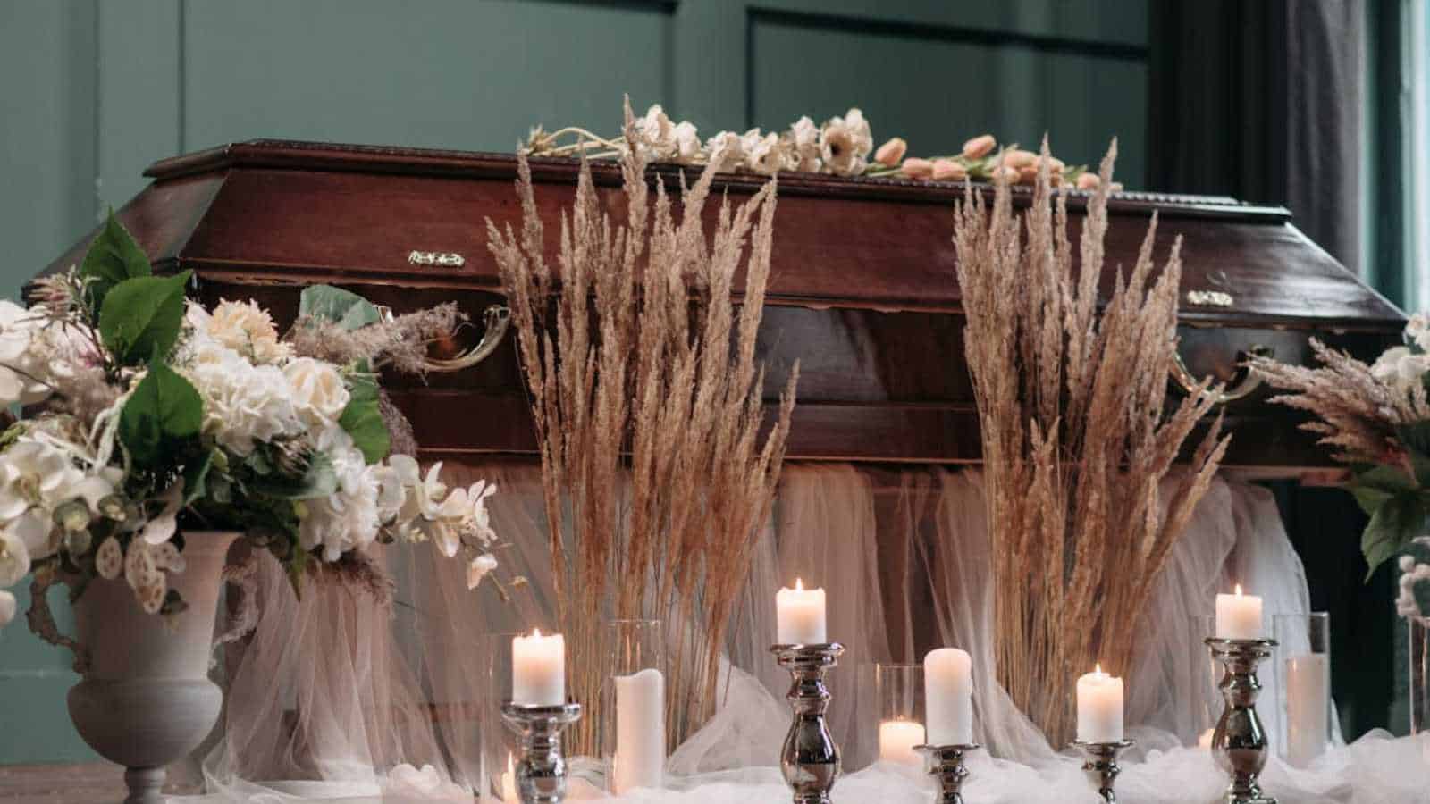 funeral traditions that are quietly disappearing from American life