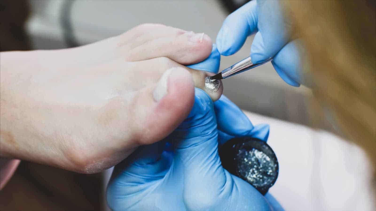 pedicure trends that can make your feet look older this summer
