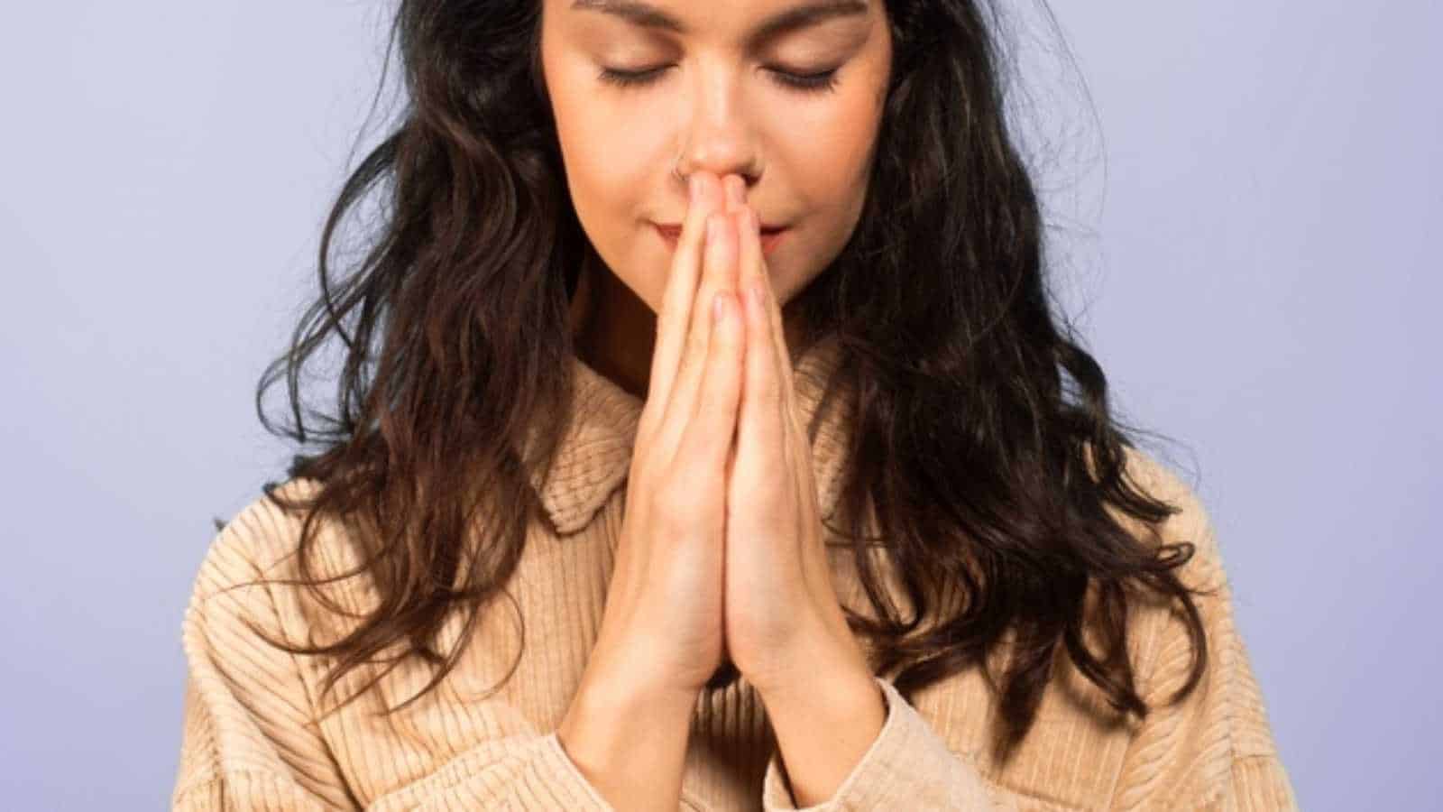 Quiet Signs God is Extending You Grace (Even When You’re Struggling to Give It to Yourself