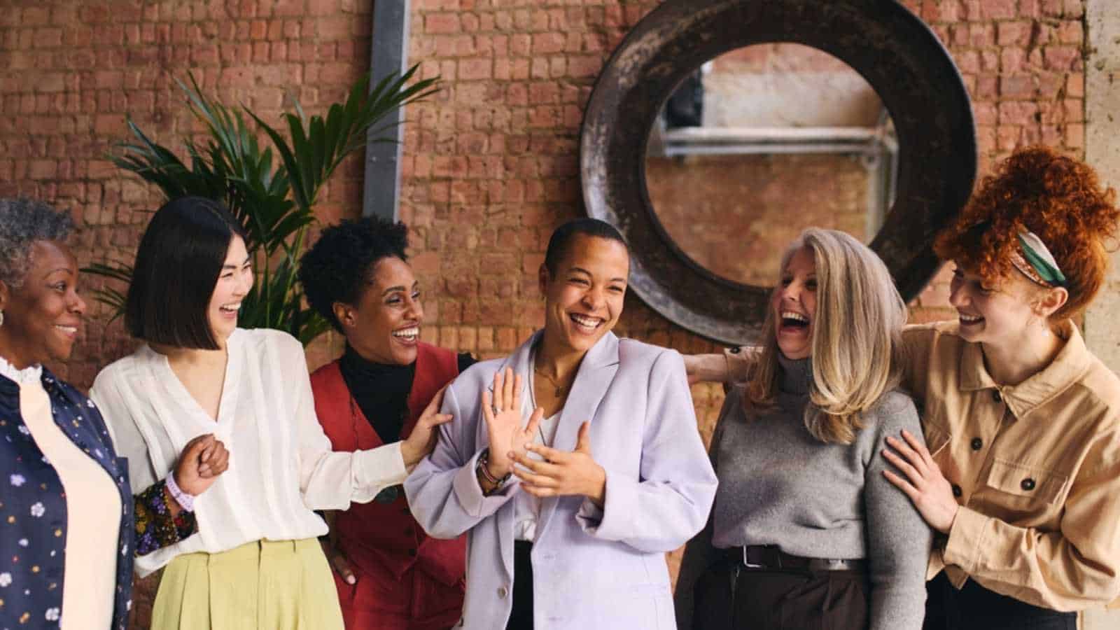 daily signs of God's presence in a woman's life
