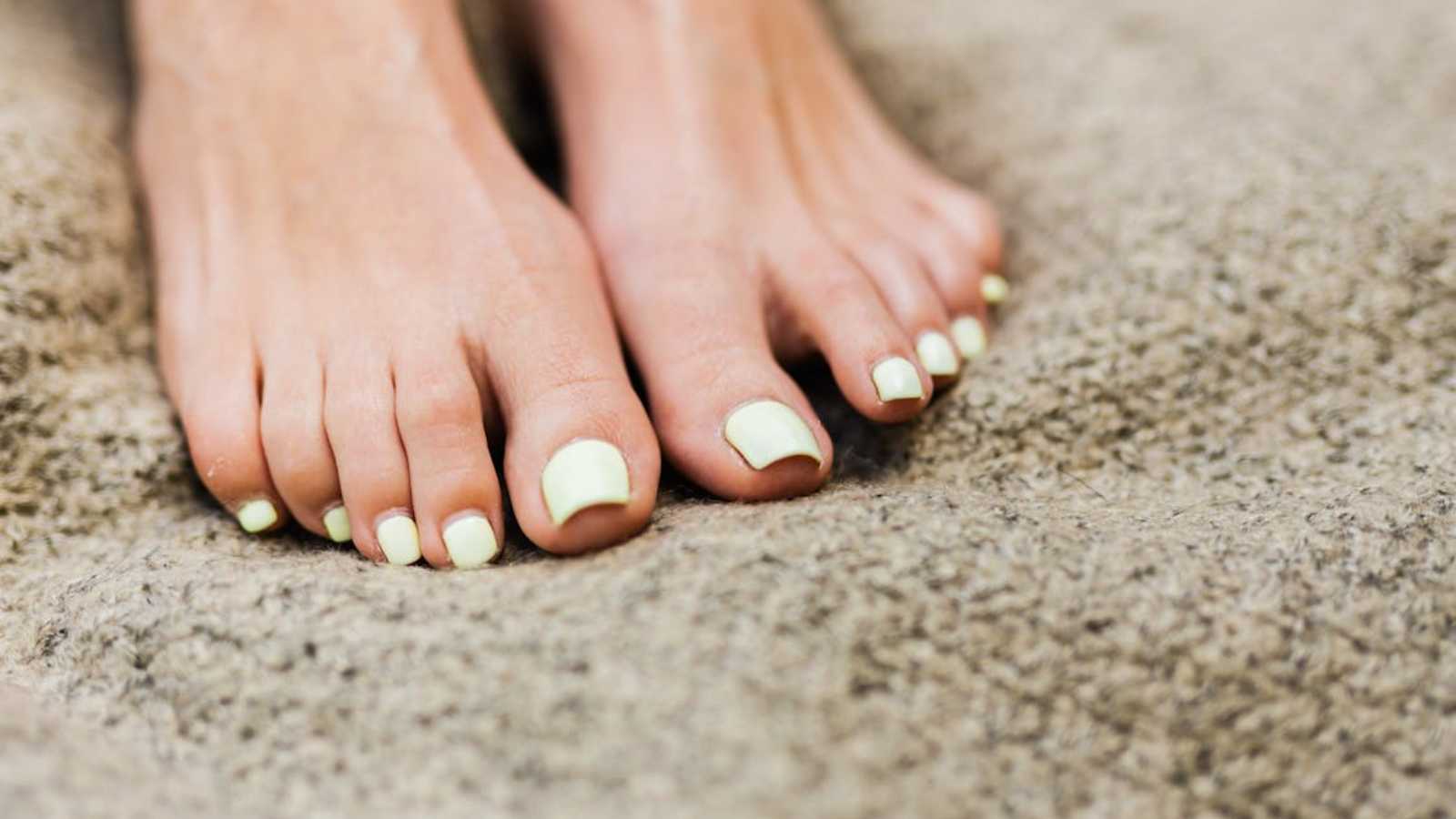 pedicure trends that can make your feet look older this summer