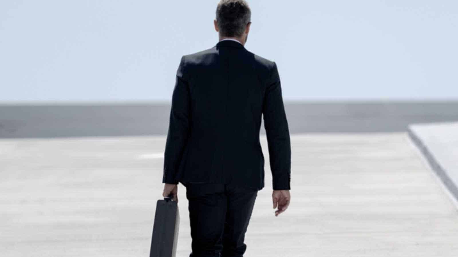 fascinating things your walking speed reveals about your personality