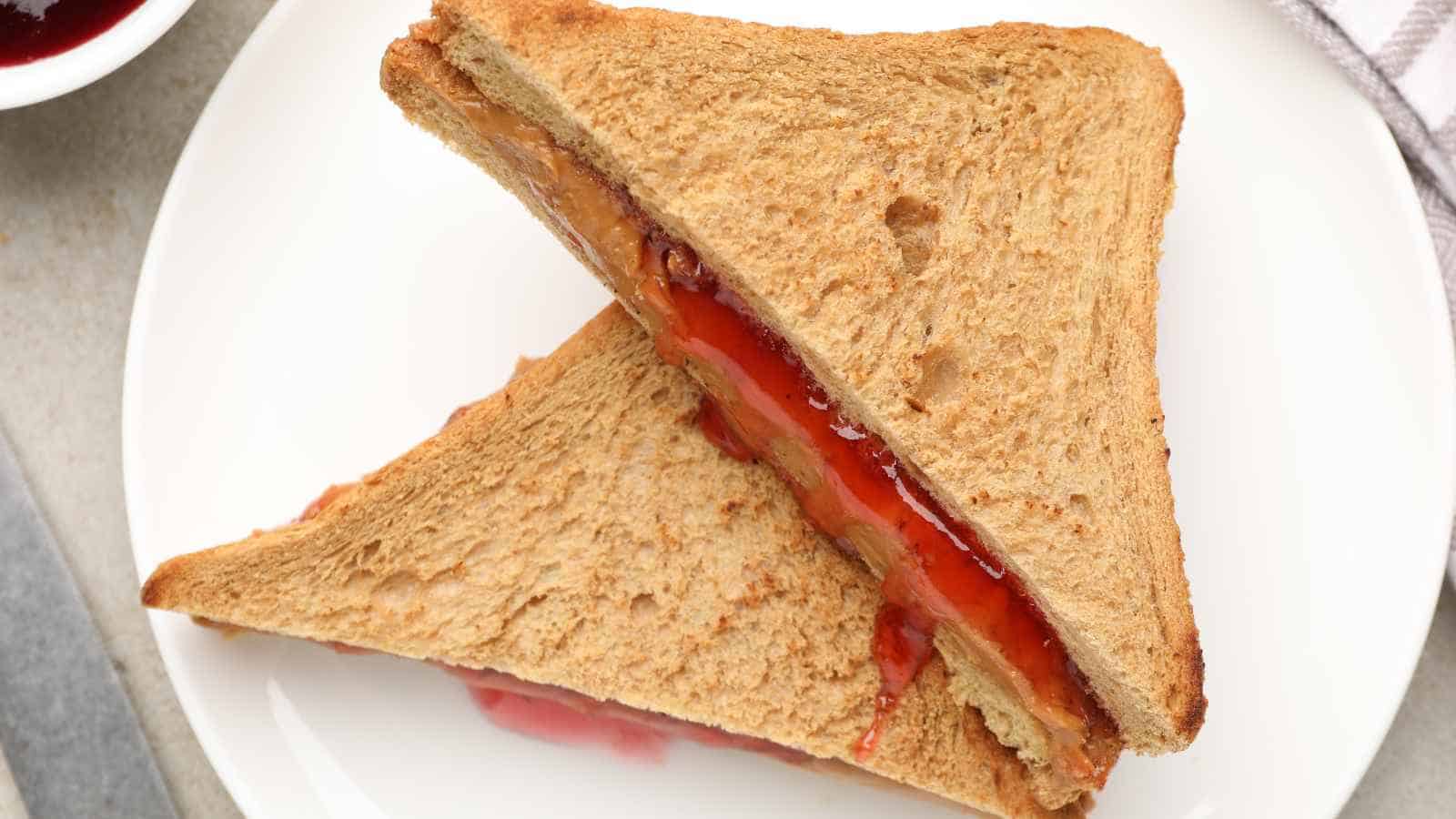 12 old-fashioned sandwiches you can still find in grandma’s kitchen