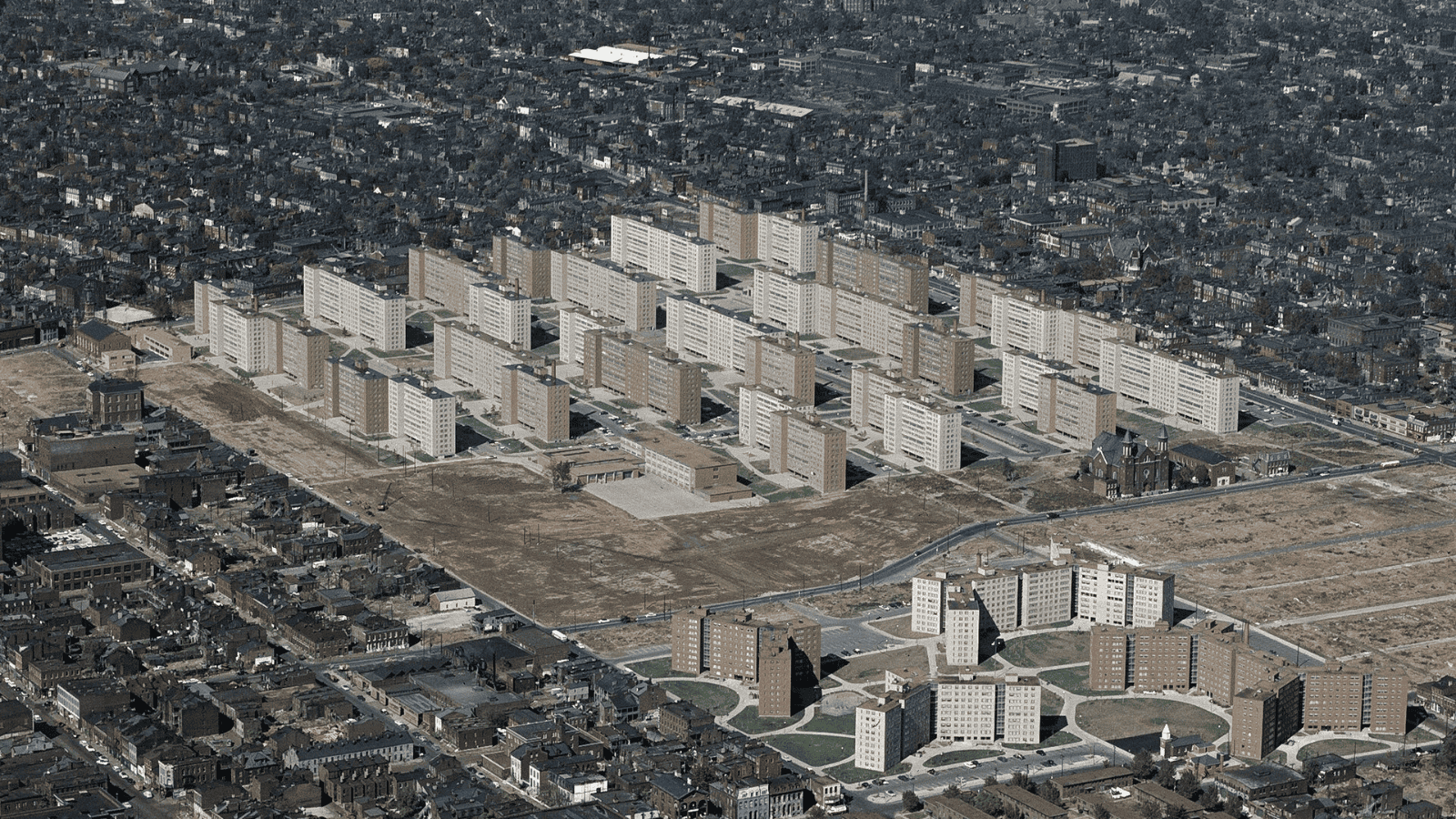 Pruitt-Igoe housing