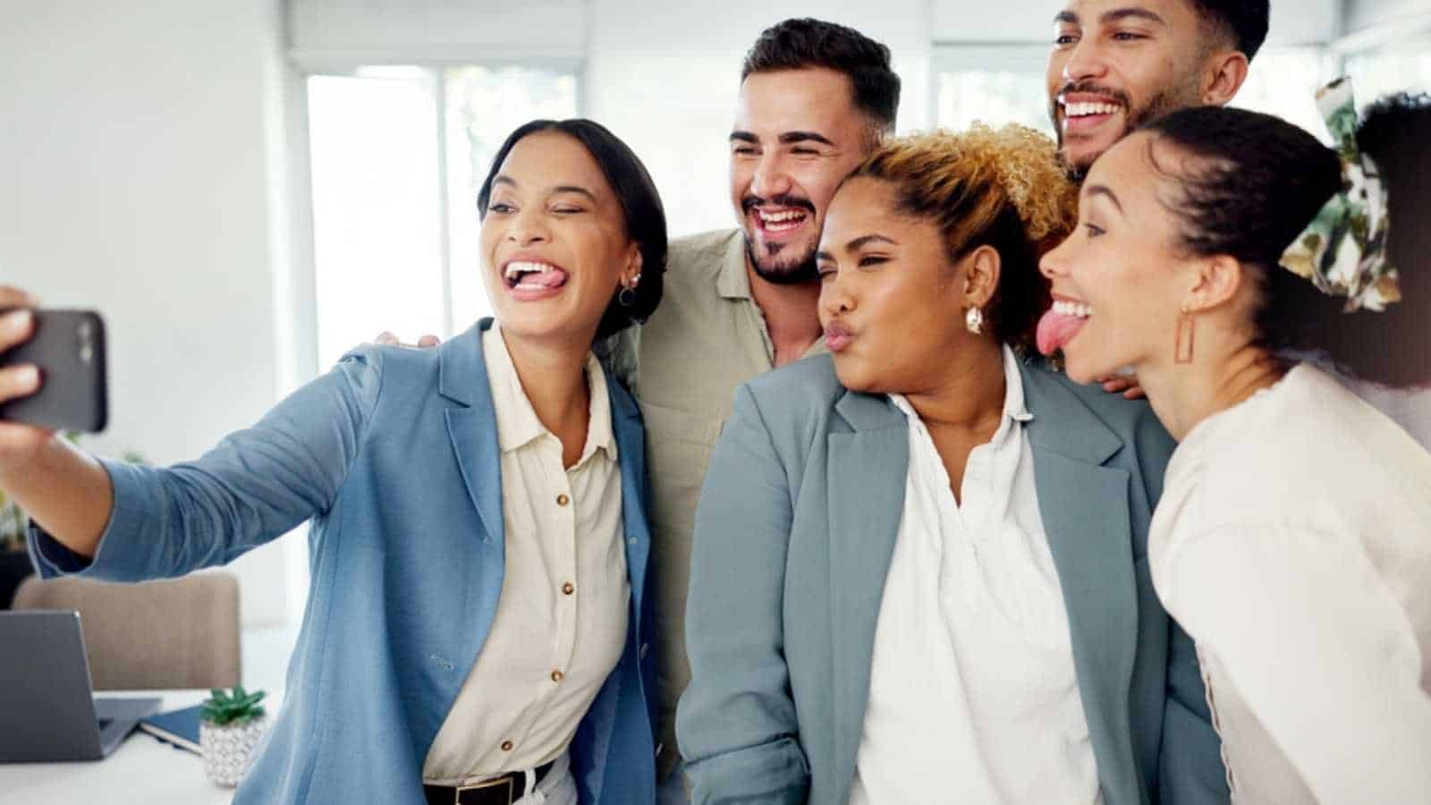 reasons black women are trading the glass ceiling for their own empires