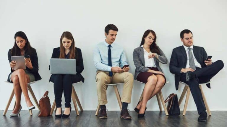 You lied on your CV, but here are 12 things your employer lied about first