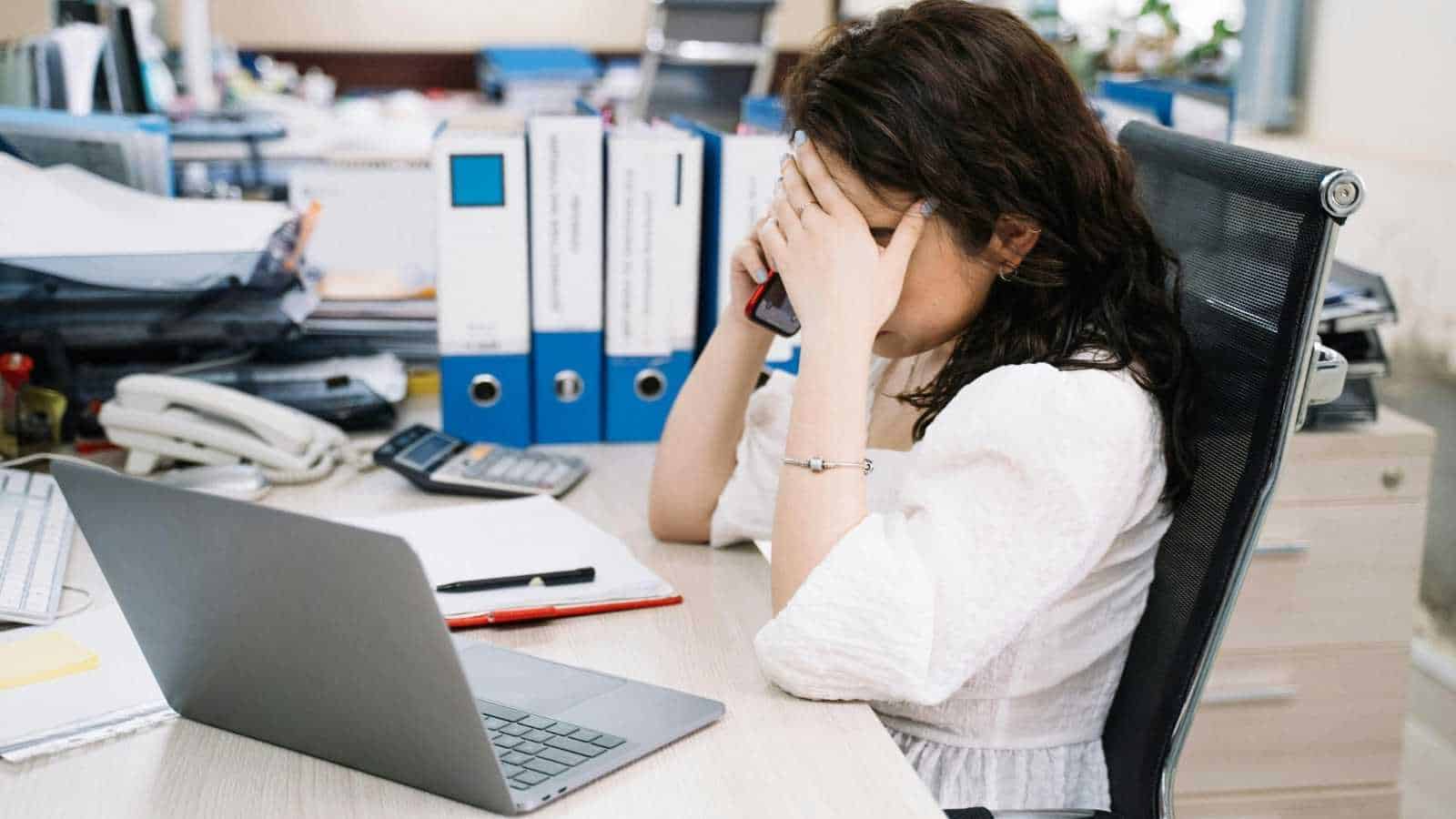 12 signs your boss may be phasing you out without saying it