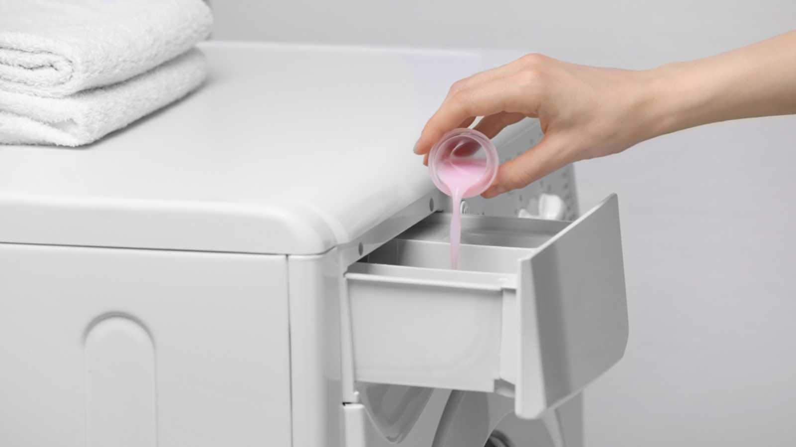 reasons why leaving your washer door open (or closed) changes everything