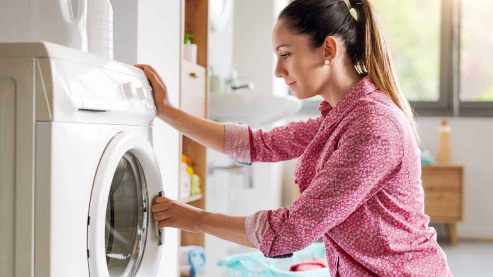 reasons why leaving your washer door open (or closed) changes everything