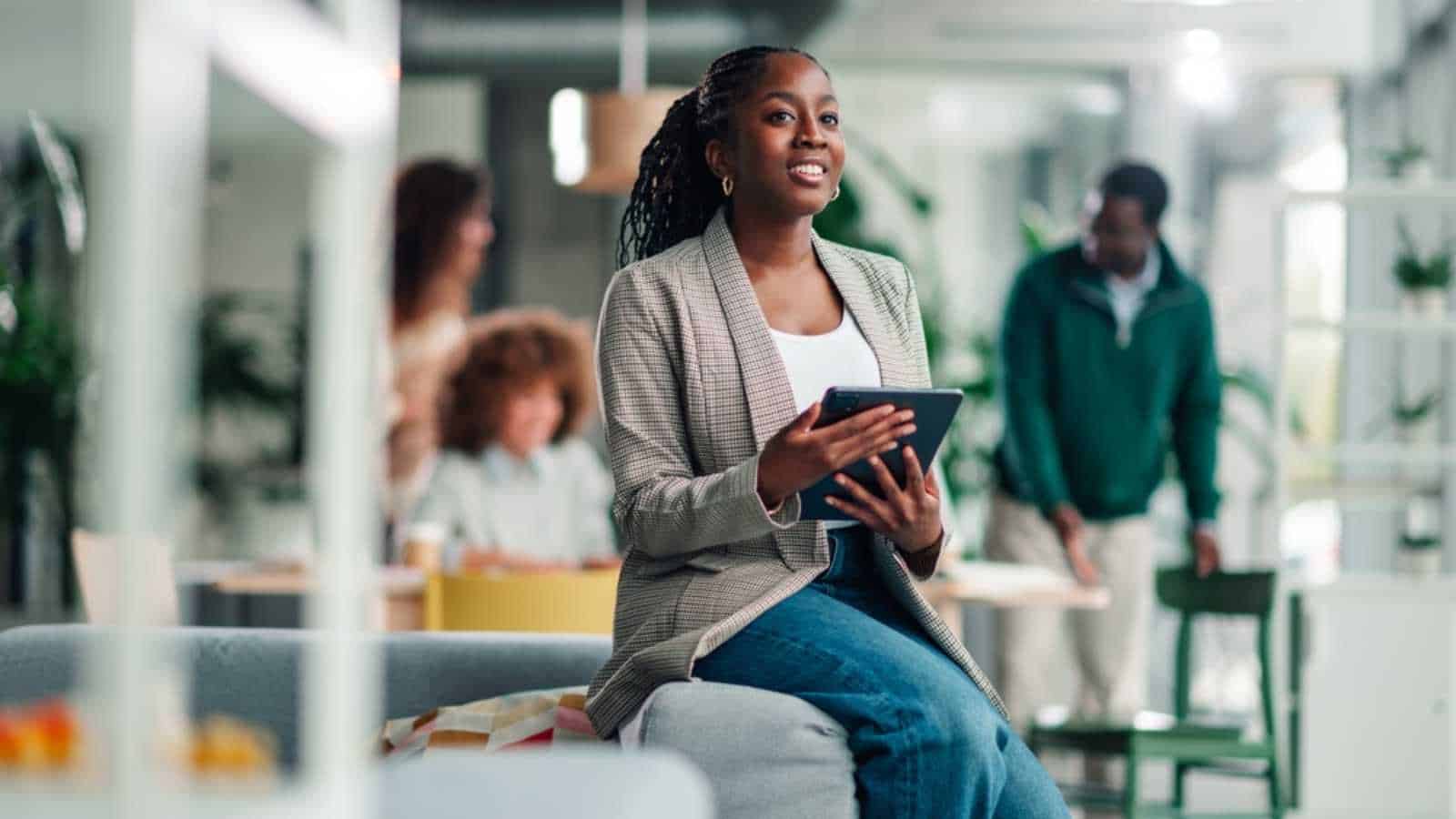 reasons black women are trading the glass ceiling for their own empires