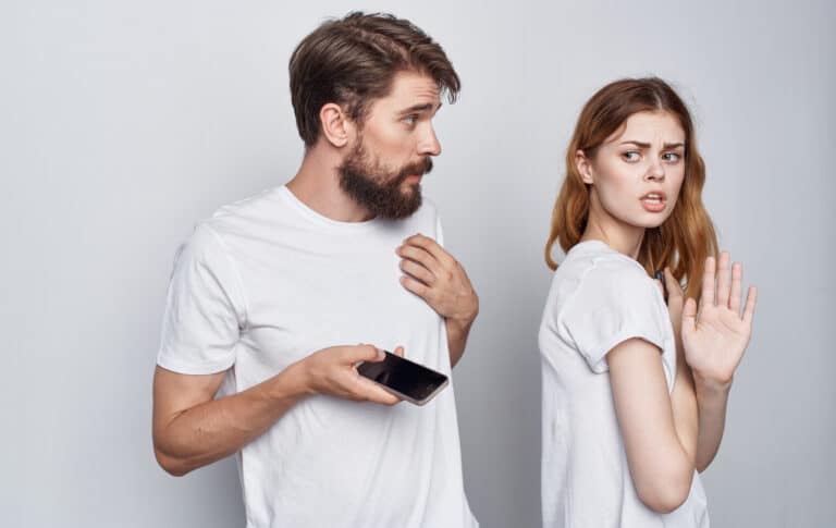 12 reasons men don’t approach women they like