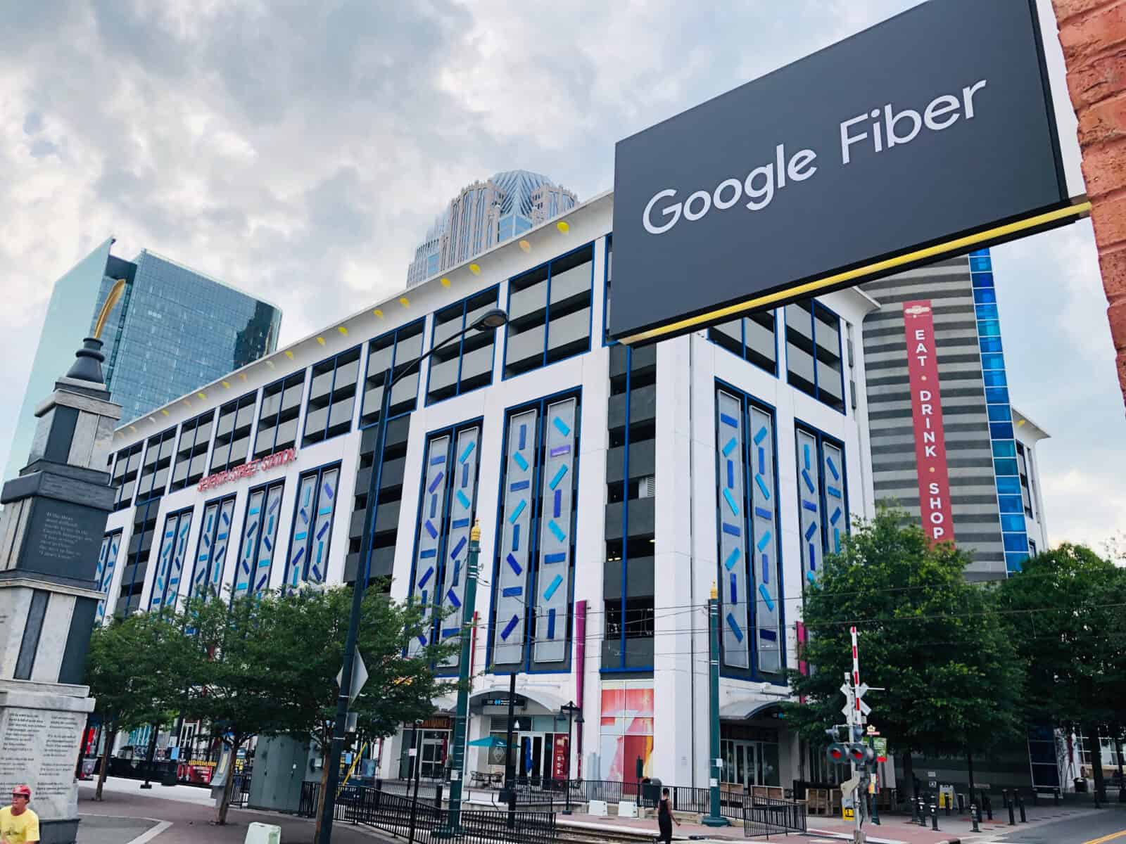 Tech growth creates lift