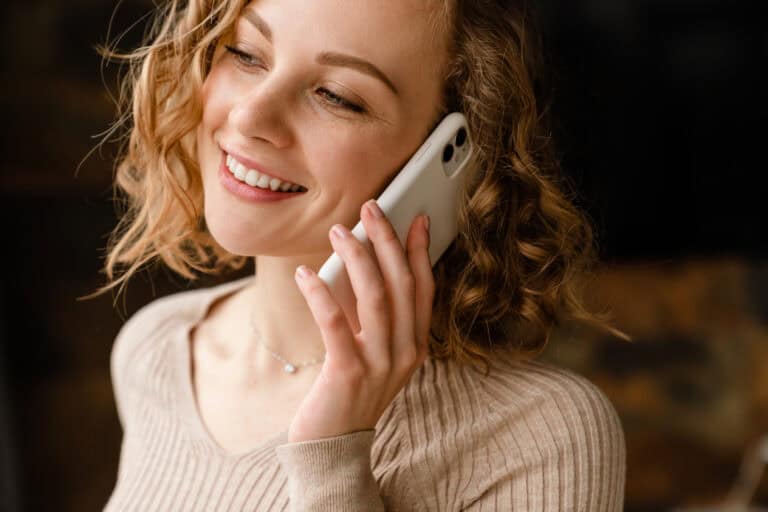 12 signs she likes you but is trying to hide her feelings