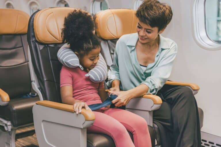 12 common airplane seating mistakes travelers should avoid