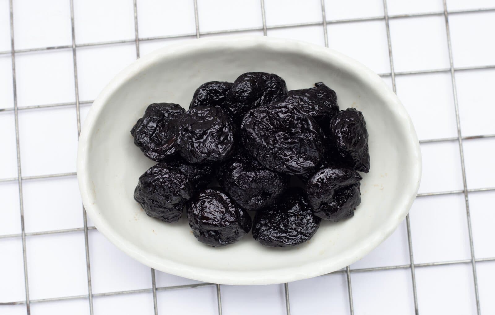 dried prunes