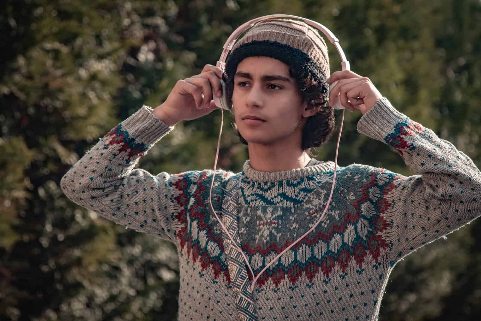 13 things teens were strictly forbidden from doing in the 1960s