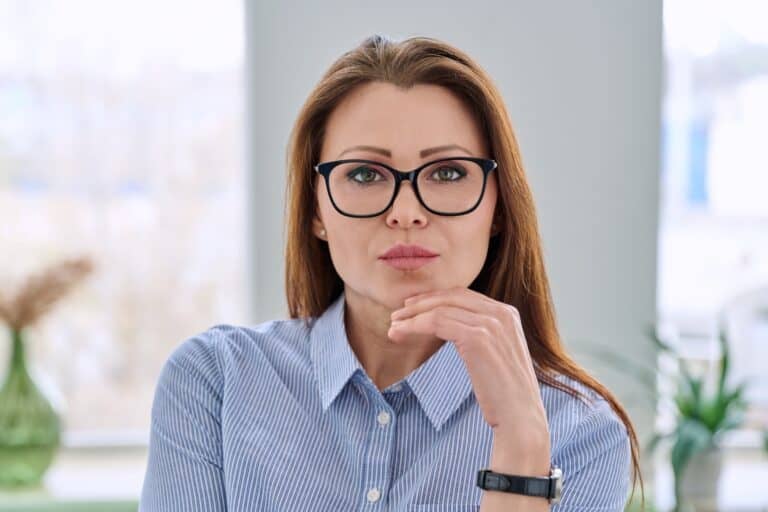 12 signs you’ve confused true feminine power with toxic independence