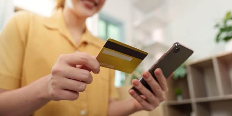 Why the wealthy stay wealthy: 11 purchases they consciously avoid