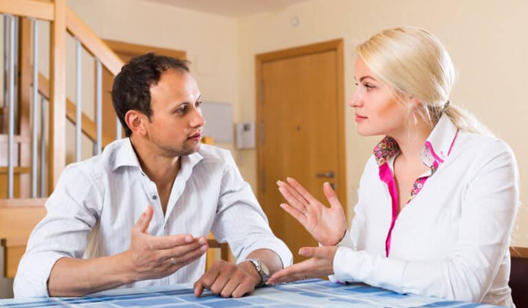 12 things a husband should not ask his wife to accept